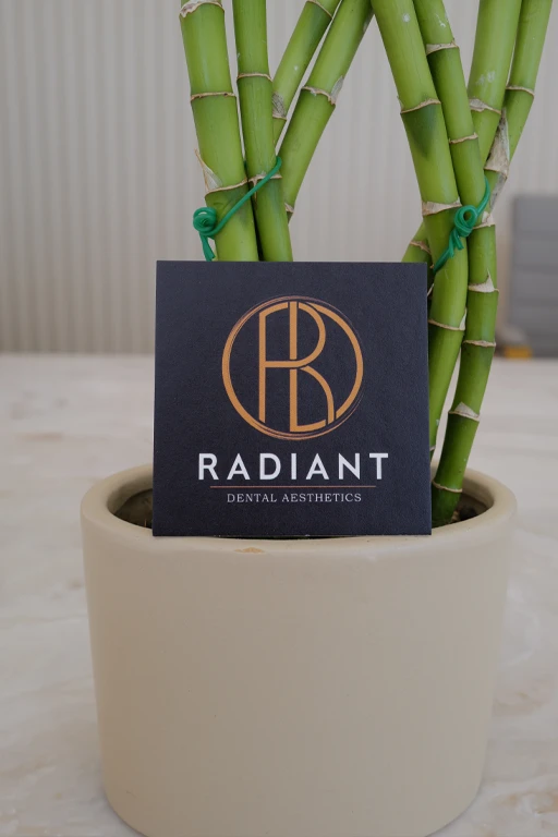 business-card-radiant-dental-aesthetics